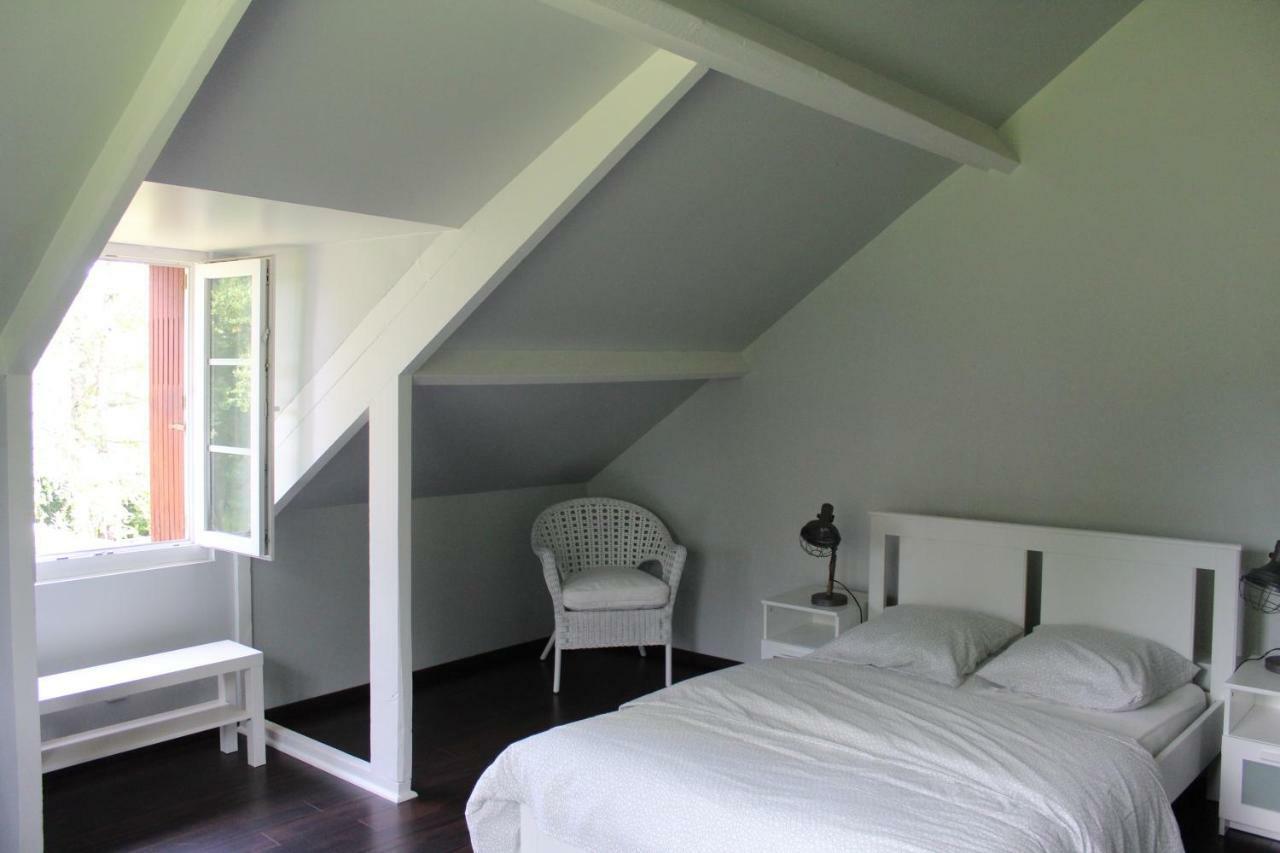 Le Poule House Guest House Guérard Exterior photo
