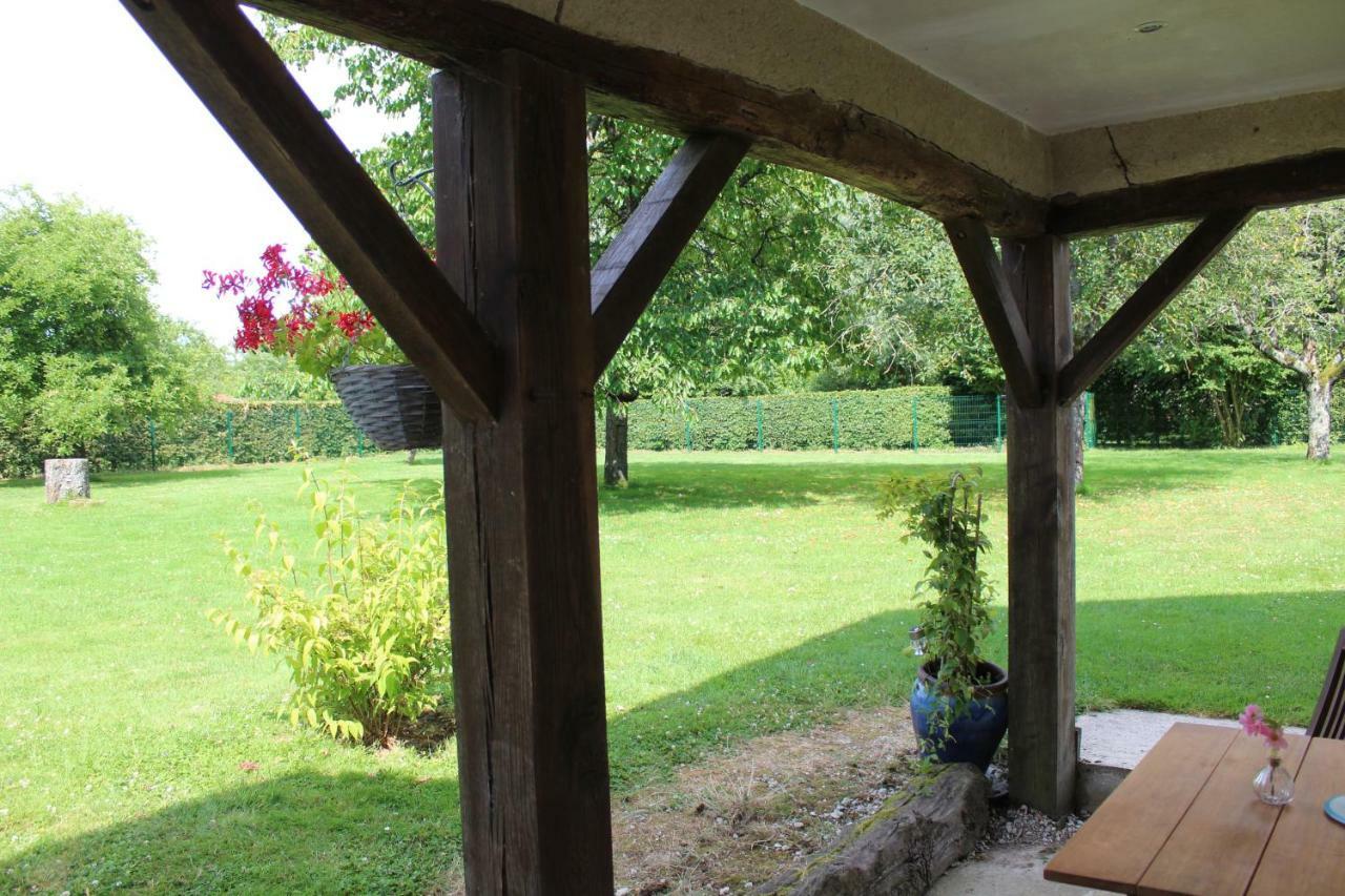 Le Poule House Guest House Guérard Exterior photo